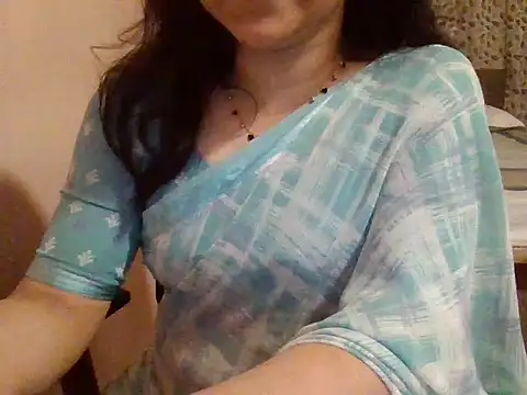 Snapshot of Pinky_4 chatting on April 28, 2:44 pm Pinky 4 online show from April 28, 2:44 pm