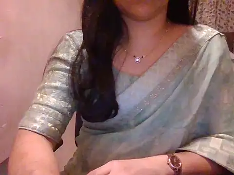 Snapshot of Pinky_4 chatting on June 15, 9:06 pm Pinky 4 online show from June 15, 9:06 pm
