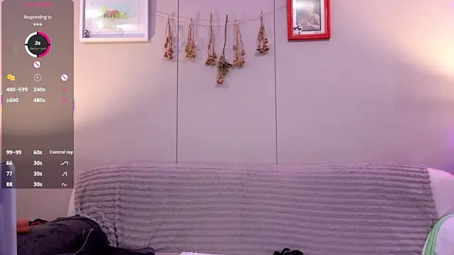 Snapshot of ScarletCarnal chatting on March 8, 2:04 am ScarletCarnal online show from March 8, 2:04 am