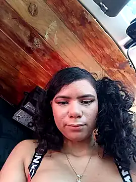 Snapshot of Simone_Miller chatting on January 14, 3:36 pm Simone Miller online show from January 14, 3:36 pm
