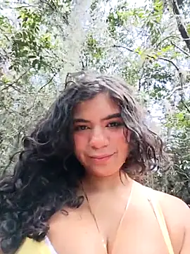 Snapshot of Simone_Miller chatting on October 2, 3:41 pm Simone Miller online show from October 2, 3:41 pm