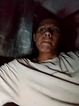 Snapshot of BIG-CkD_F chatting on February 11, 11:15 am BIG-CkD F online show from February 11, 11:15 am