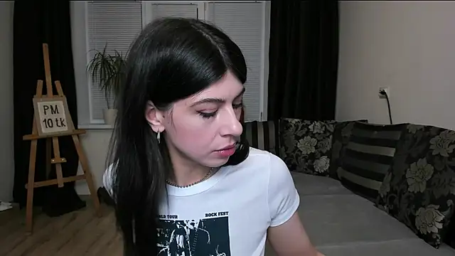 Snapshot of MolagAnna chatting on March 31, 6:08 pm MolagAnna online show from March 31, 6:08 pm