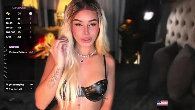 webcumgodess online show from March 16, 5:39 pm