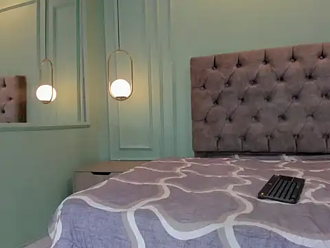 kathe hot online show from January 29, 7:22 pm