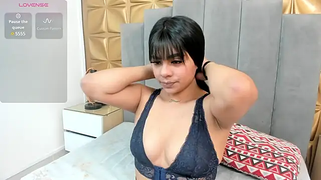 melani dream online show from February 17, 1:42 pm