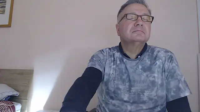 YOU6me online show from November 7, 3:34 pm