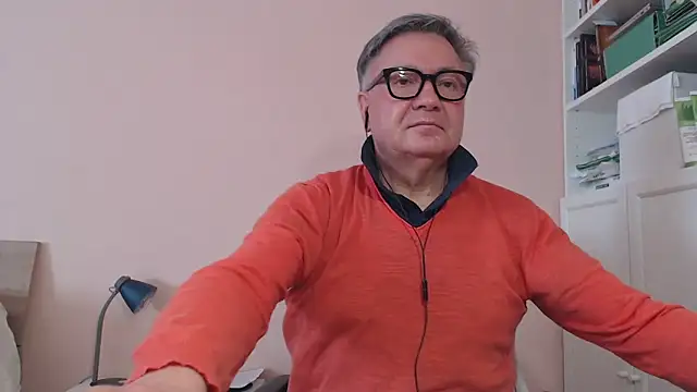 YOU6me online show from March 7, 9:50 am