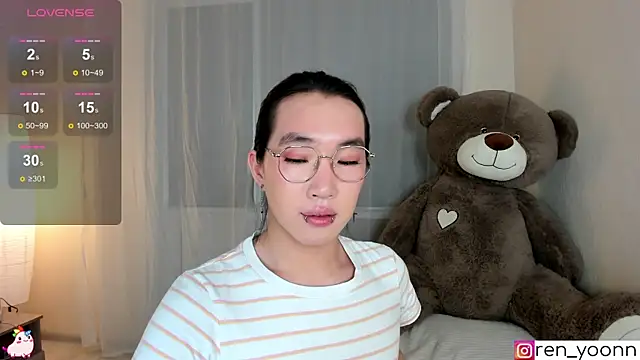 Snapshot of Ren_yoon chatting on June 16, 4:48 am Ren yoon online show from June 16, 4:48 am