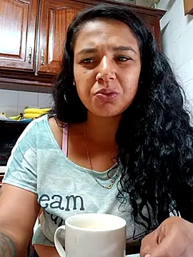 Snapshot of Monick17 chatting on October 20, 8:59 am Monick17 online show from October 20, 8:59 am