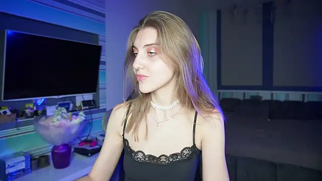 Snapshot of CassiaBlade1 chatting on September 10, 6:30 pm CassiaBlade1 online show from September 10, 6:30 pm