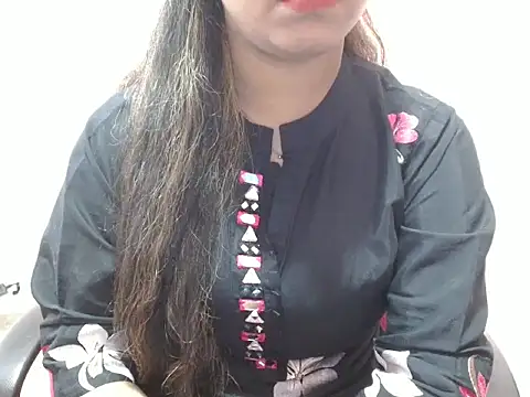 LovingPihu online show from February 14, 8:21 am