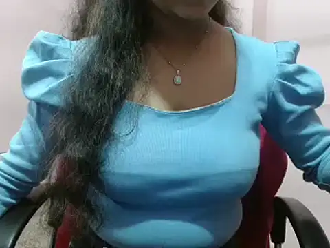 LovingPihu online show from March 12, 10:37 am