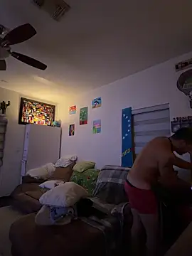 nesta233 online show from March 29, 9:09 am