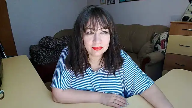 Snapshot of Lucretia_Goldi_ chatting on February 27, 10:43 pm Lucretia Goldi online show from February 27, 10:43 pm