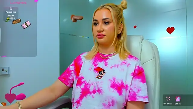 sassy madeline online show from January 31, 6:47 pm