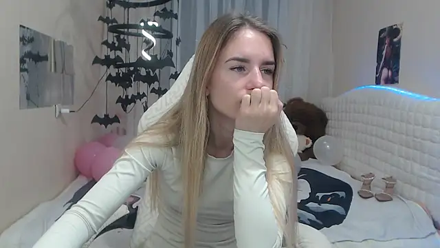 DeboraHorny online show from October 16, 6:03 am