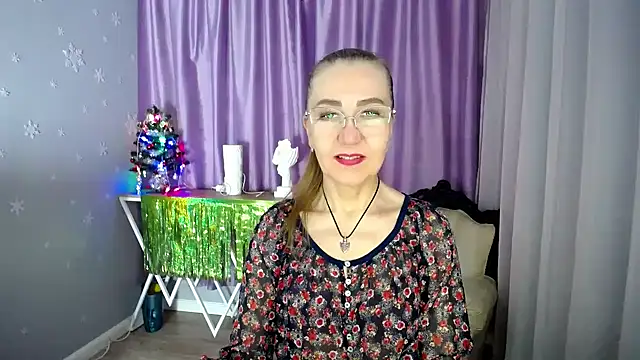 queen a n i online show from January 13, 12:56 pm