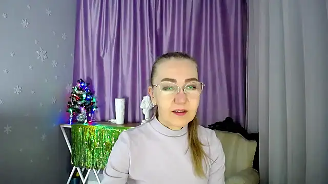 queen a n i online show from January 15, 5:50 am