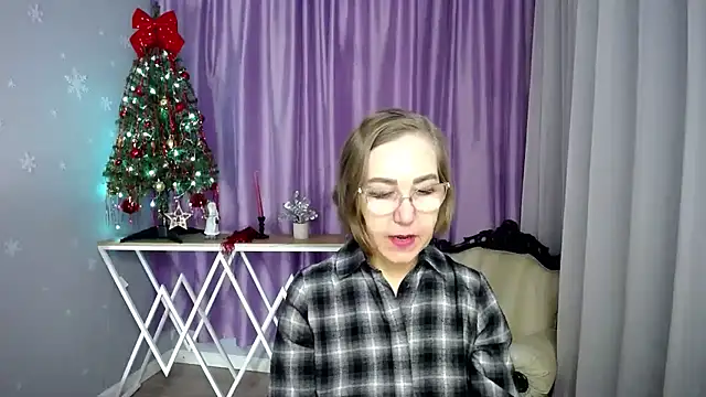 queen a n i online show from February 27, 7:52 am