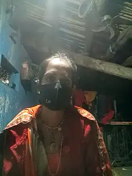 Snapshot of Mohni_Das chatting on December 7, 6:54 am Mohni Das online show from December 7, 6:54 am