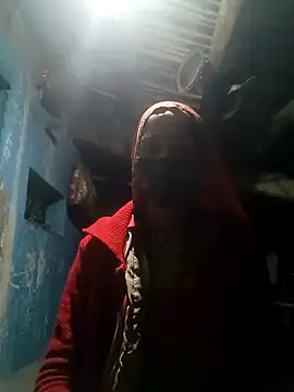 Snapshot of Mohni_Das chatting on February 18, 10:47 pm Mohni Das online show from February 18, 10:47 pm