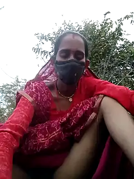 Snapshot of Mohni_Das chatting on February 21, 9:45 am Mohni Das online show from February 21, 9:45 am