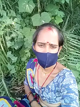 Snapshot of Mohni_Das chatting on September 21, 4:47 am Mohni Das online show from September 21, 4:47 am