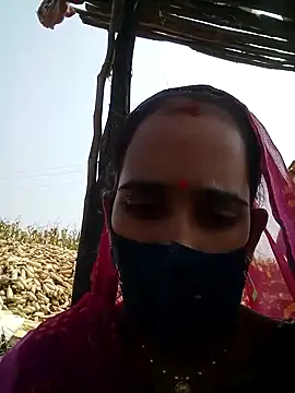 Snapshot of Mohni_Das chatting on October 15, 5:51 am Mohni Das online show from October 15, 5:51 am
