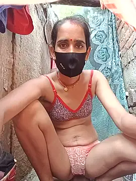 Snapshot of Mohni_Das chatting on July 24, 5:49 am Mohni Das online show from July 24, 5:49 am