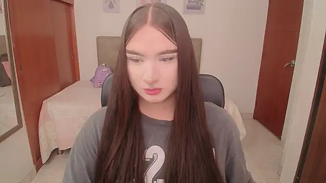 Miley Baker online show from March 10, 2:33 pm