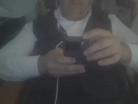 Snapshot of baygizemliadam chatting on October 10, 8:35 am baygizemliadam online show from October 10, 8:35 am