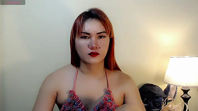 Snapshot of beatrice_21 chatting on July 15, 1:27 pm beatrice 21 online show from July 15, 1:27 pm