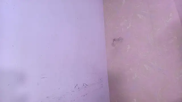 lay navas online show from September 20, 7:15 pm