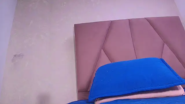 lay navas online show from October 7, 7:22 pm