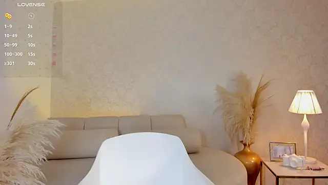 GraceCartier online show from December 4, 10:07 pm