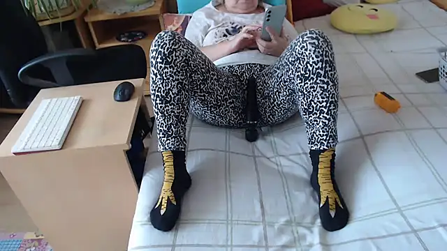 Margaret-milf online show from January 9, 9:56 am