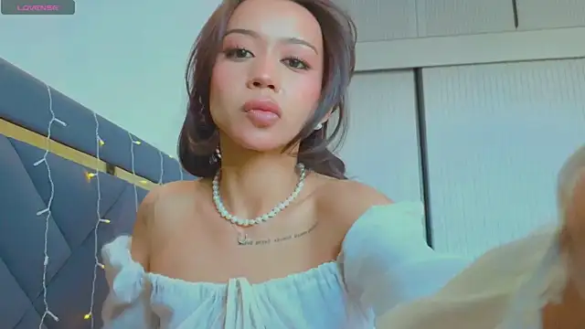 Mia Tin online show from February 6, 6:51 am