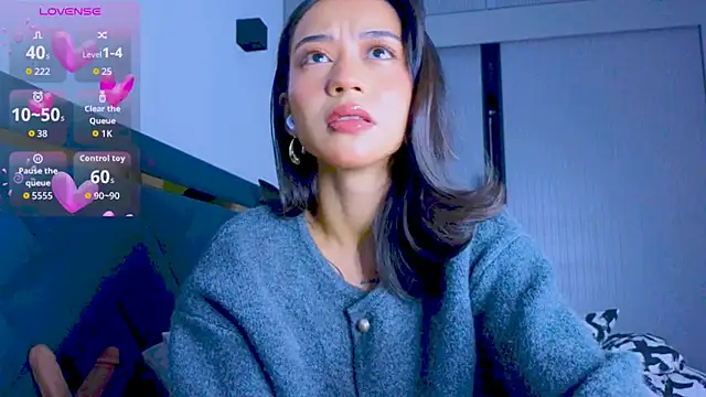 Mia Tin online show from September 19, 2:51 pm