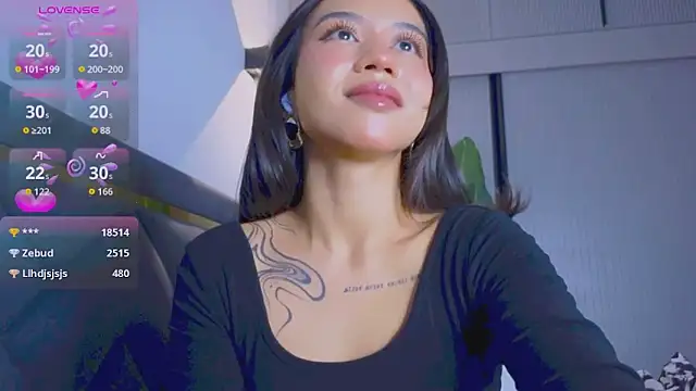 Mia Tin online show from November 11, 2:39 pm