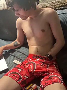 Snapshot of kingdennis6666 chatting on October 19, 11:33 am kingdennis6666 online show from October 19, 11:33 am