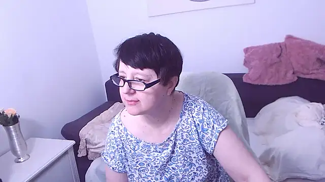 ChristaRose online show from February 8, 12:41 pm