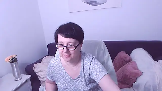 Snapshot of ChristaRose chatting on May 8, 6:57 pm ChristaRose online show from May 8, 6:57 pm