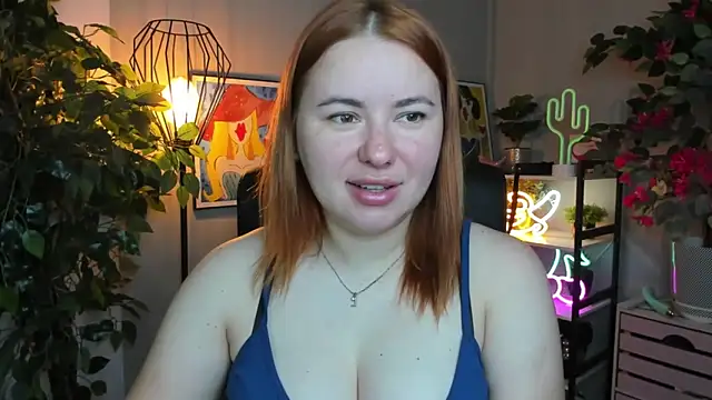 LAYLAxSTAR online show from September 18, 6:37 am