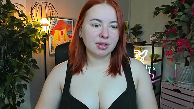 LAYLAxSTAR online show from October 7, 6:32 am