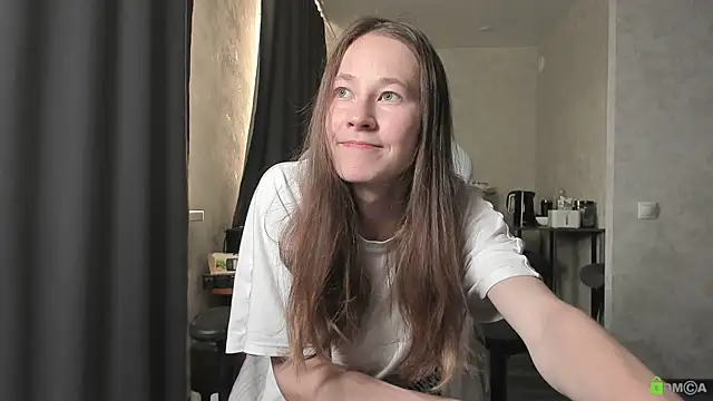 Snapshot of Courtney_Luv chatting on June 25, 3:49 pm Courtney Luv online show from June 25, 3:49 pm