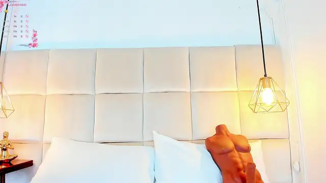 AnaisClark online show from January 21, 11:35 am