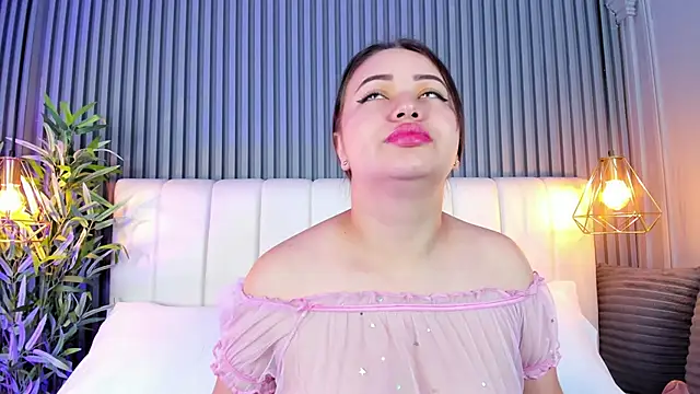 AnaisClark online show from October 29, 11:23 am