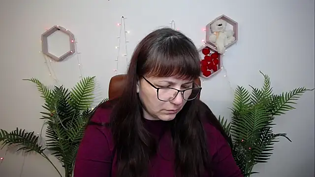 AliceInksSweetty online show from March 7, 7:05 am