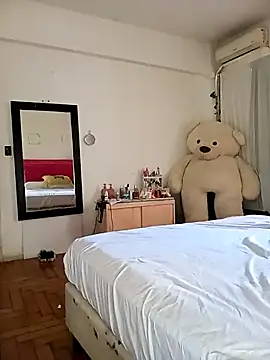 Yosipaez online show from January 5, 8:31 pm